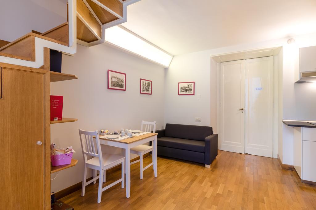 Casalice Mini Apartments Napoli Ngoại thất bức ảnh